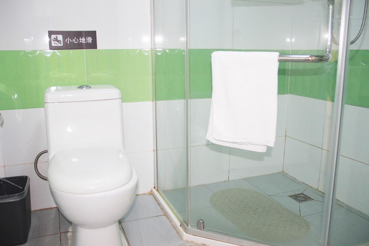 7Days Inn Wuhan Airport Panlong City Bagian luar foto